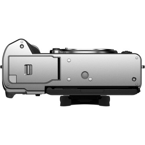 Fujifilm X-T5 Mirrorless Camera Body with XF 16-50mm F/2.8-4.8 lens (Silver)