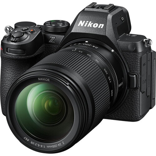 Nikon Z5 II Kit with (Z 24-200mm F/4-6.3 VR)