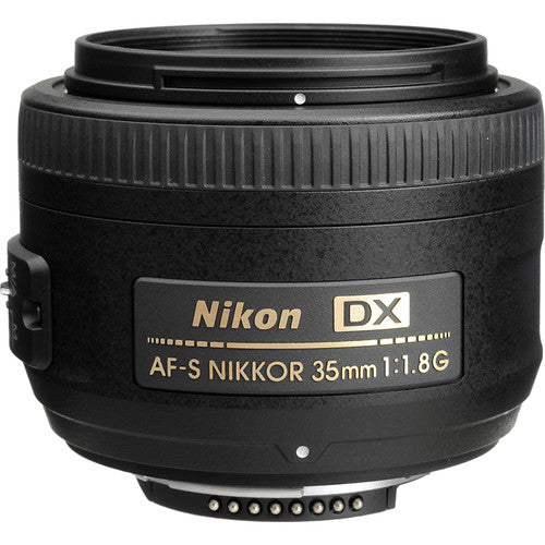 Nikon DX Speedlight Portrait Pack with 35mm f1.8G Lens + SB700 Flash