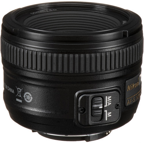 Nikon Portrait Kit with AF-S 50mm f1.8G and SB700 Flash